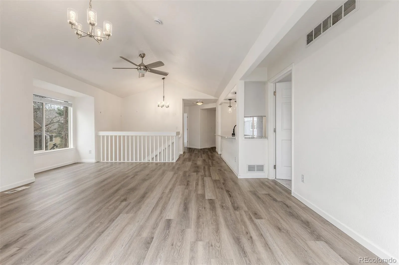 1958 S Carr Street Lakewood CO 80227 | MLS #REC7306356 05112026184108 1600 8