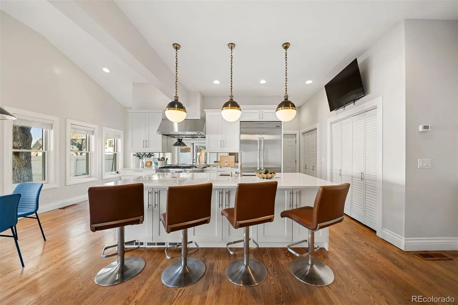 04162026160548 1600 12