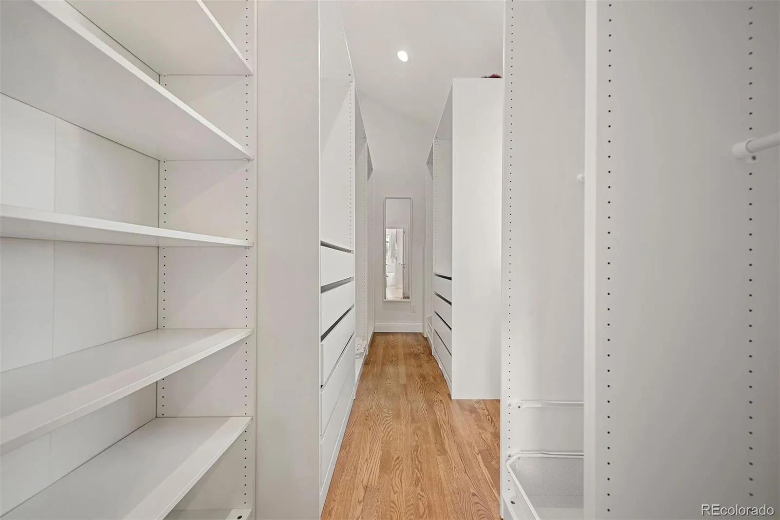 04162026160548 1600 31