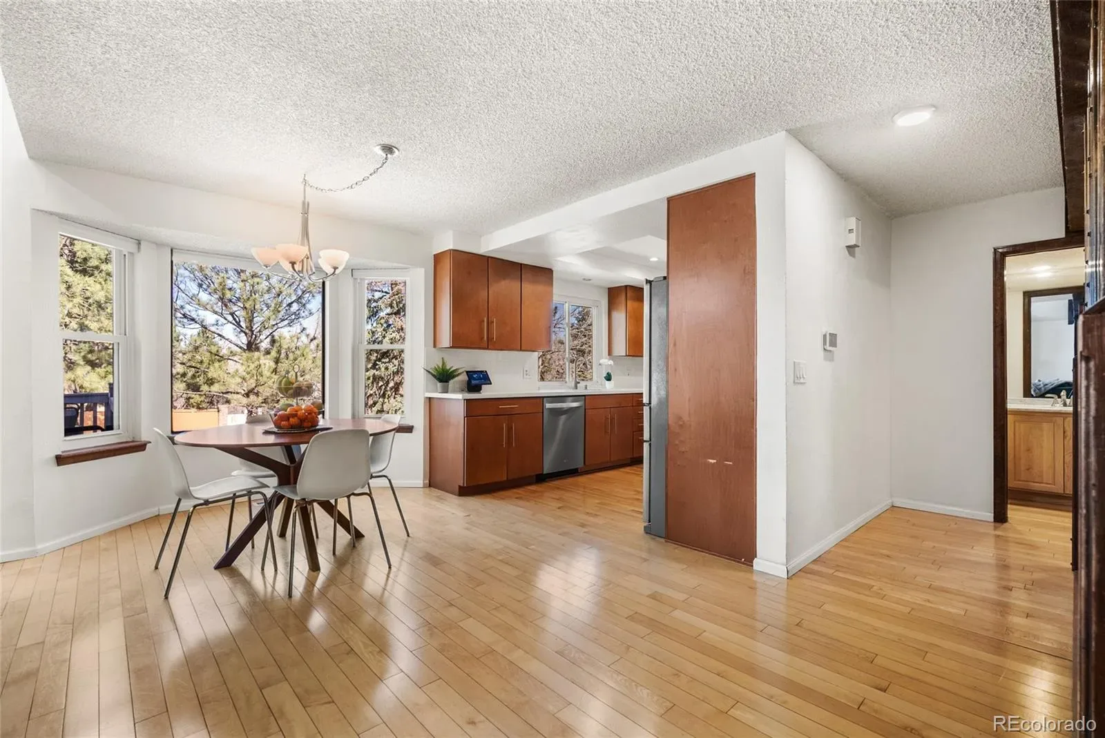 03222026002036 1600 16