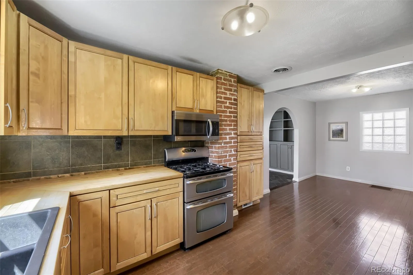 4058 S Lincoln Street Englewood CO 80113 MLS #REC7309642 04202026202453 1600 14
