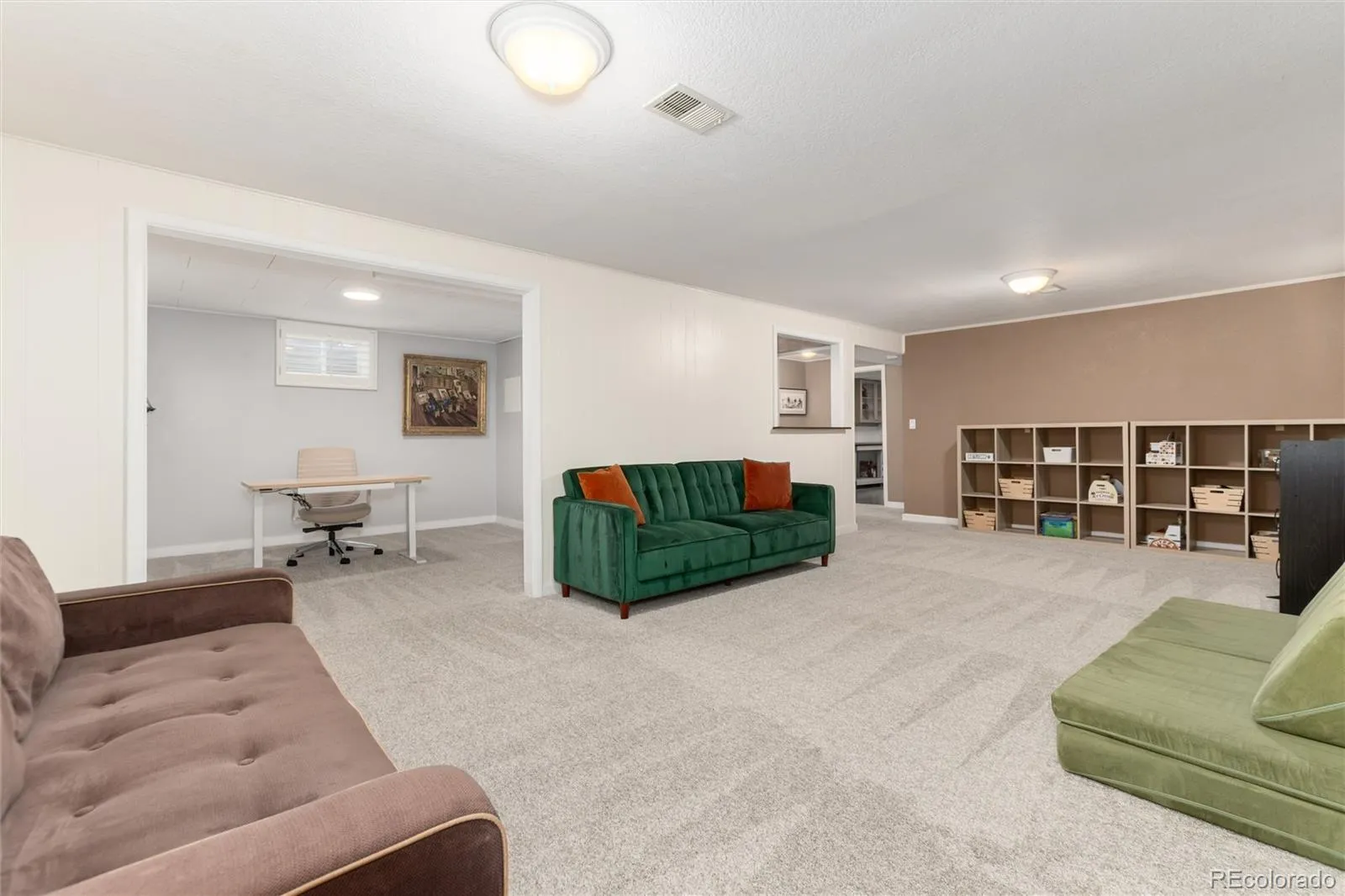 04102026195754 1600 18