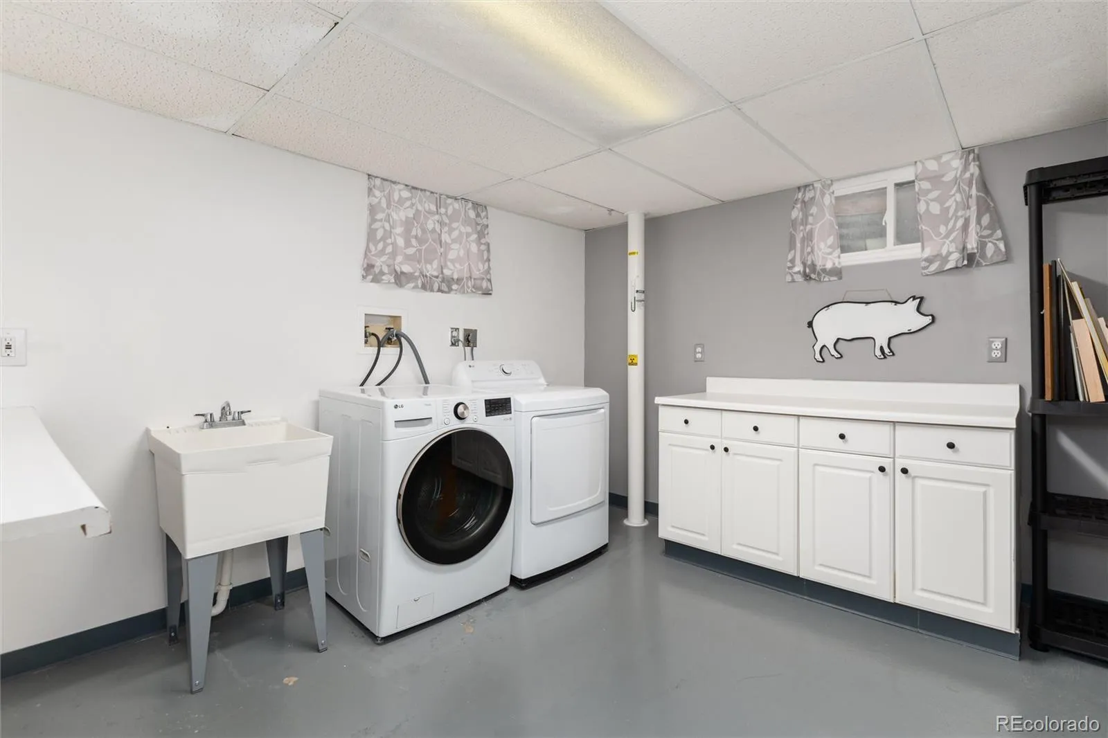 04102026195754 1600 21