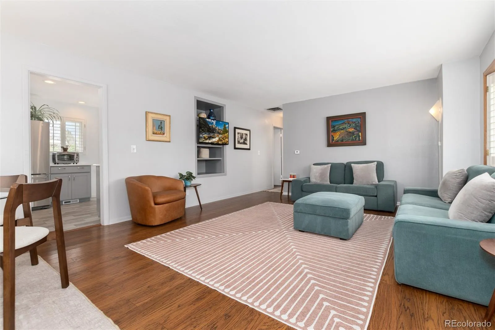 04102026195754 1600 26