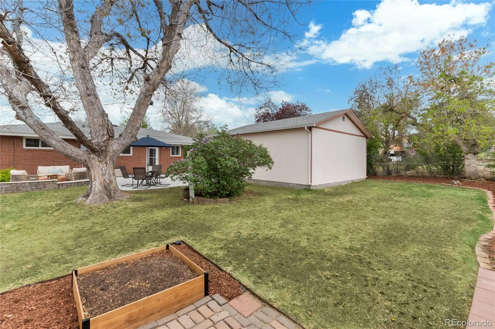 04102026195754 1600 33