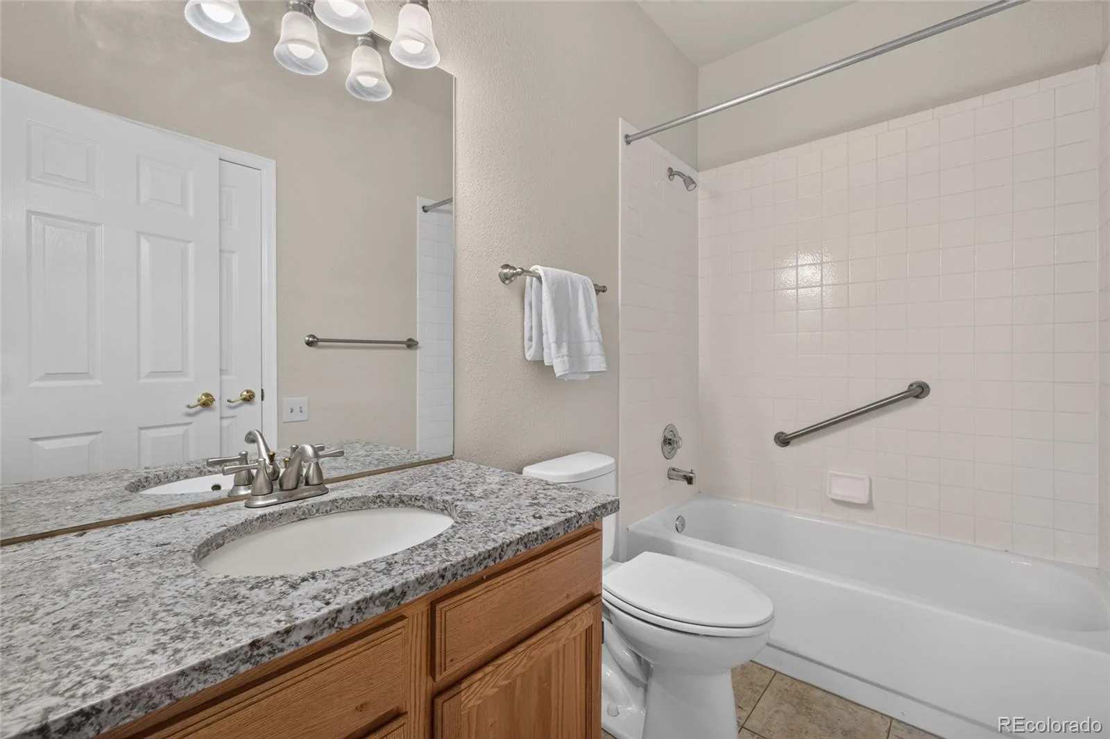 2906 W Long Circle #A Littleton CO 80120 | MLS #REC7311498 08122026223907 1600 21