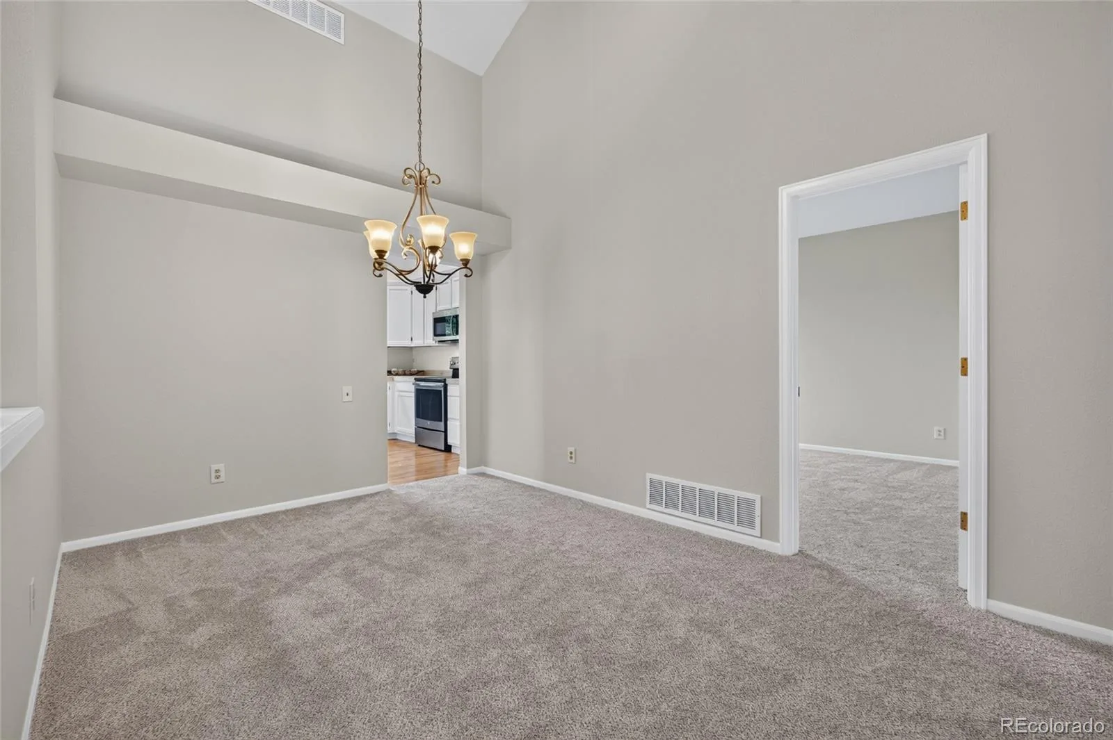 2906 W Long Circle #A Littleton CO 80120 | MLS #REC7311498 08122026223907 1600 6