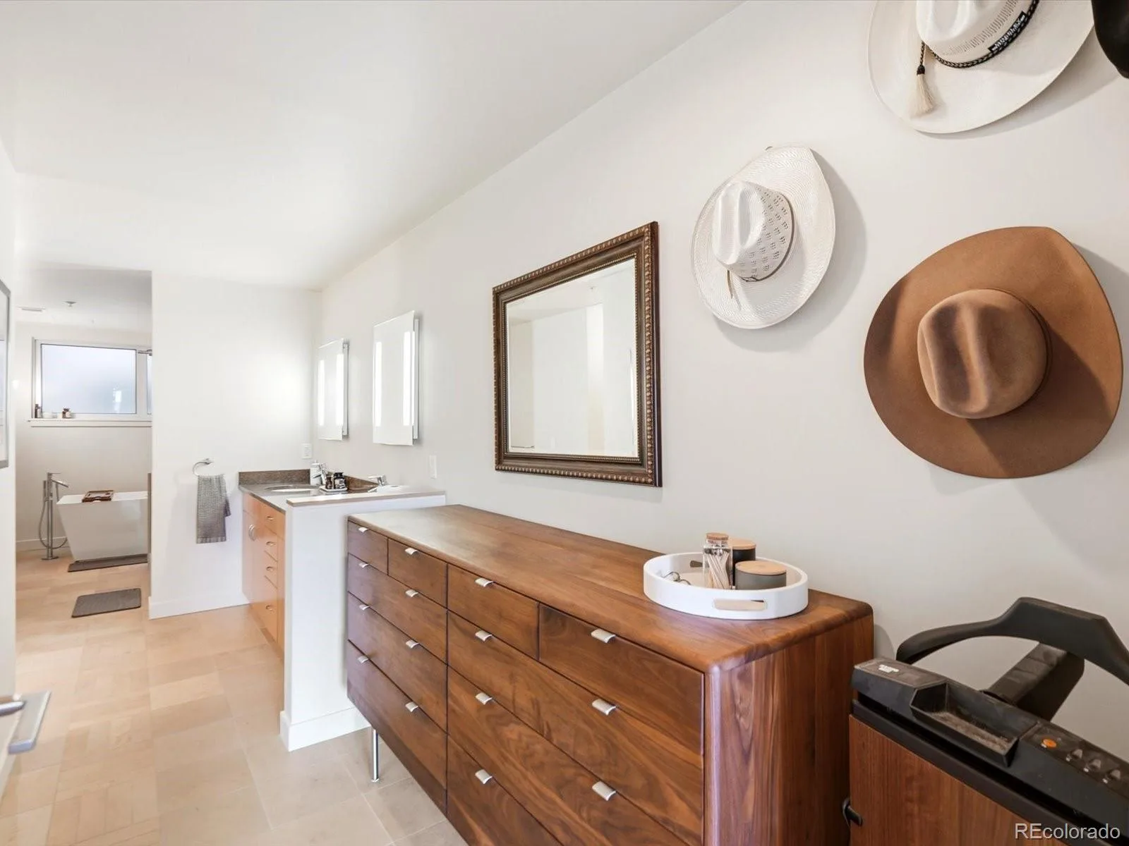 2229 Blake Street #301 Denver CO 80205 | MLS #REC7315826 10082026160530 1600 10
