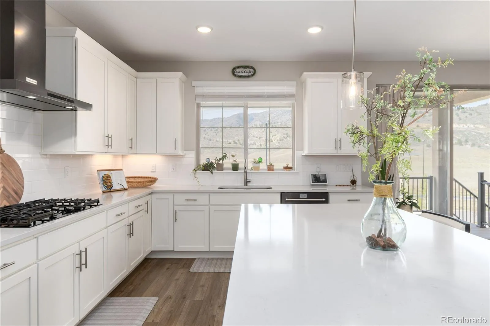 04162026010802 1600 12