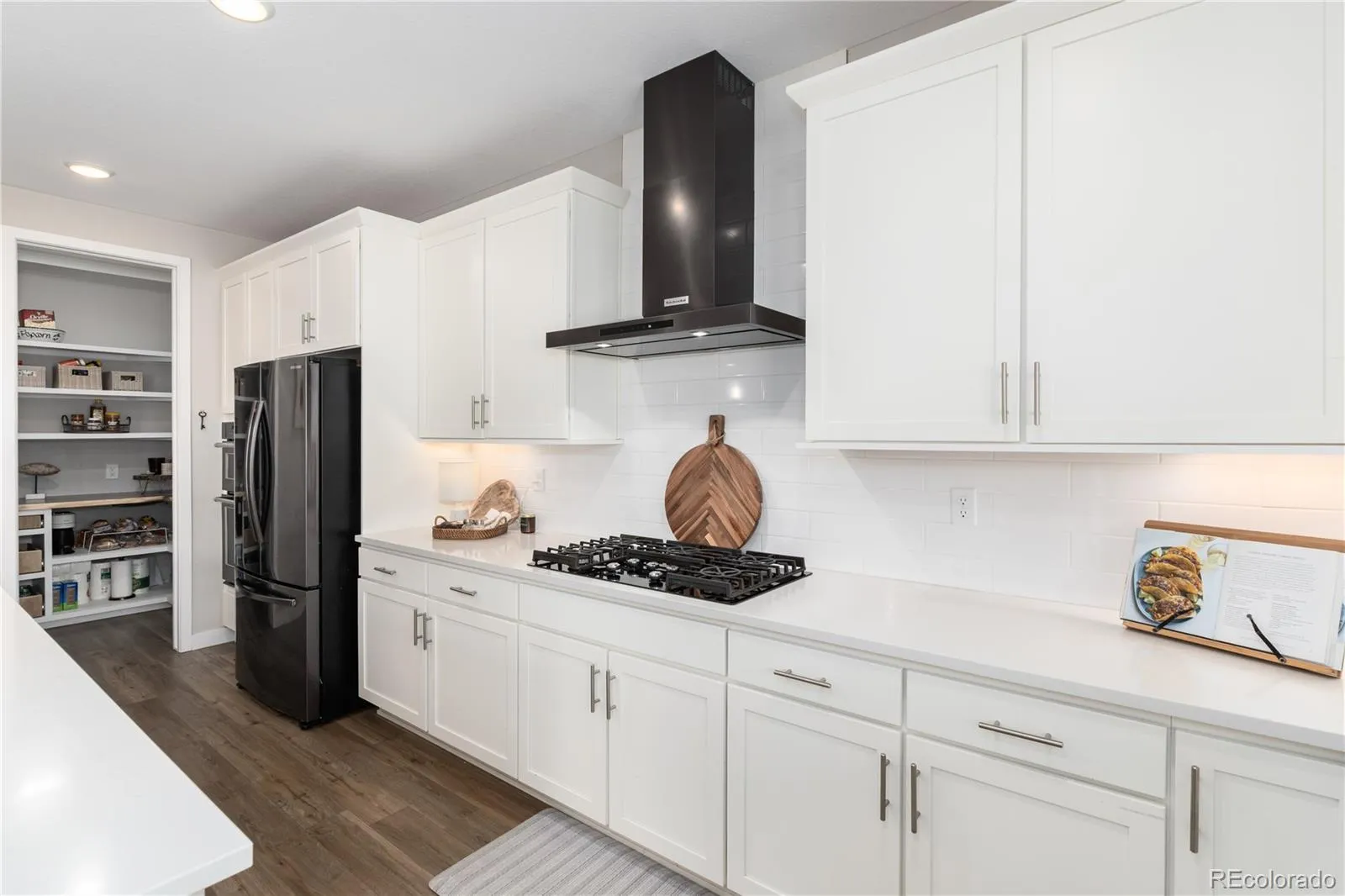 04162026010802 1600 13