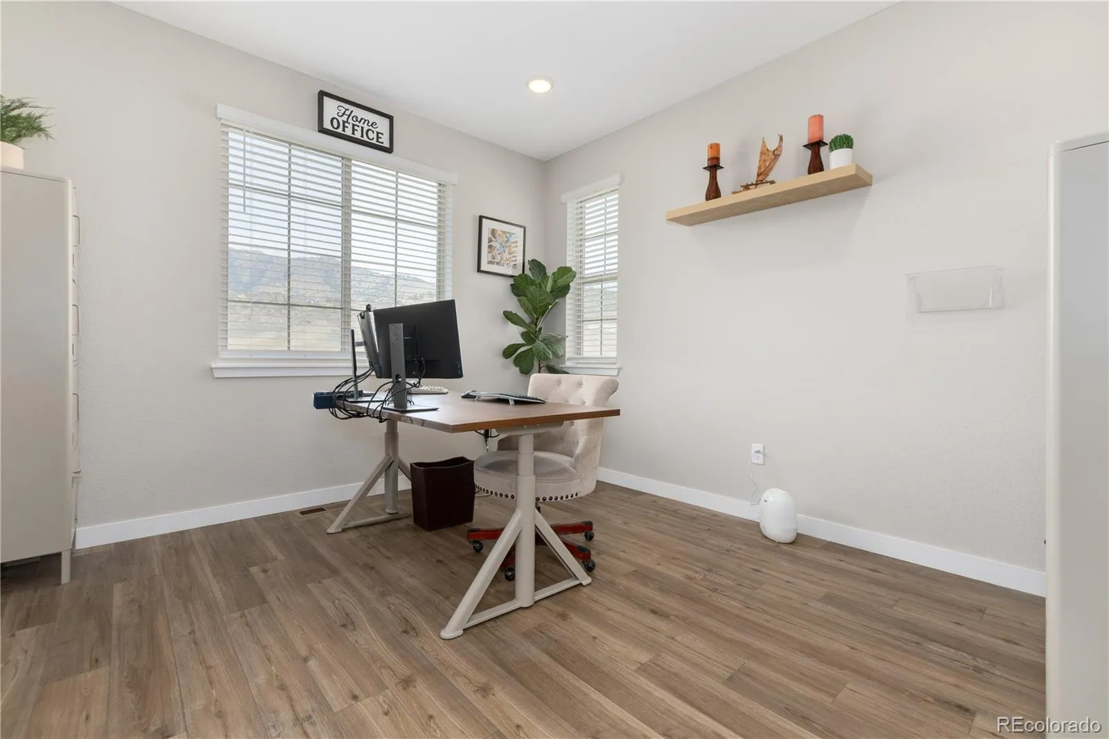 04162026010802 1600 18