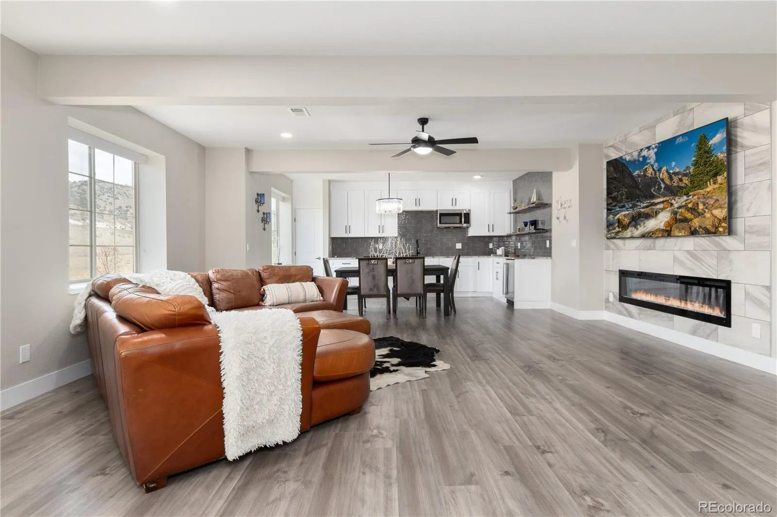 04162026010802 1600 36