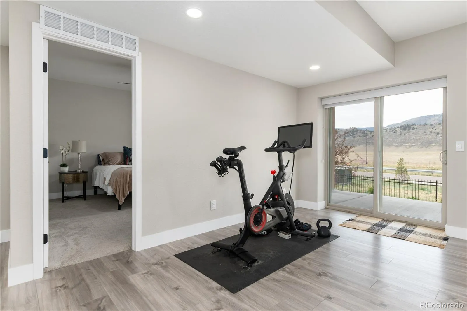 04162026010802 1600 40