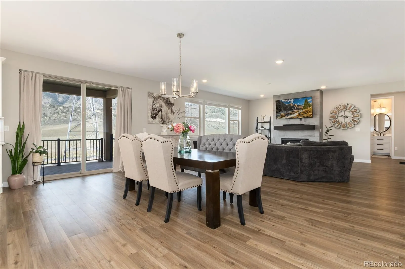 04162026010802 1600 6