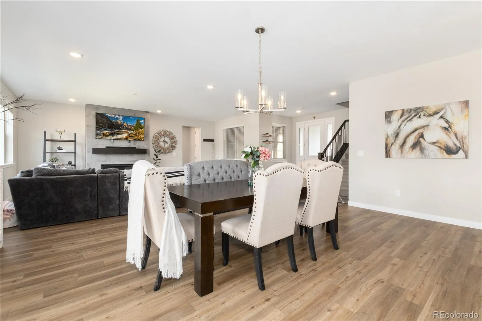 04162026010802 1600 7