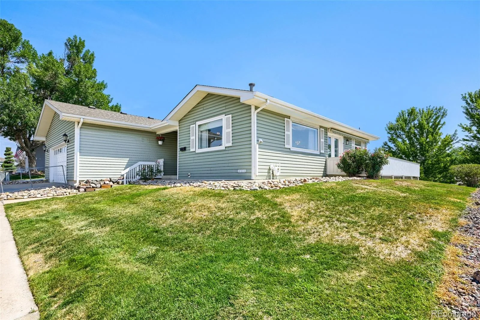 15 Carla Circle Broomfield CO 80020 | MLS #REC7318850 08172026193601 1600 1