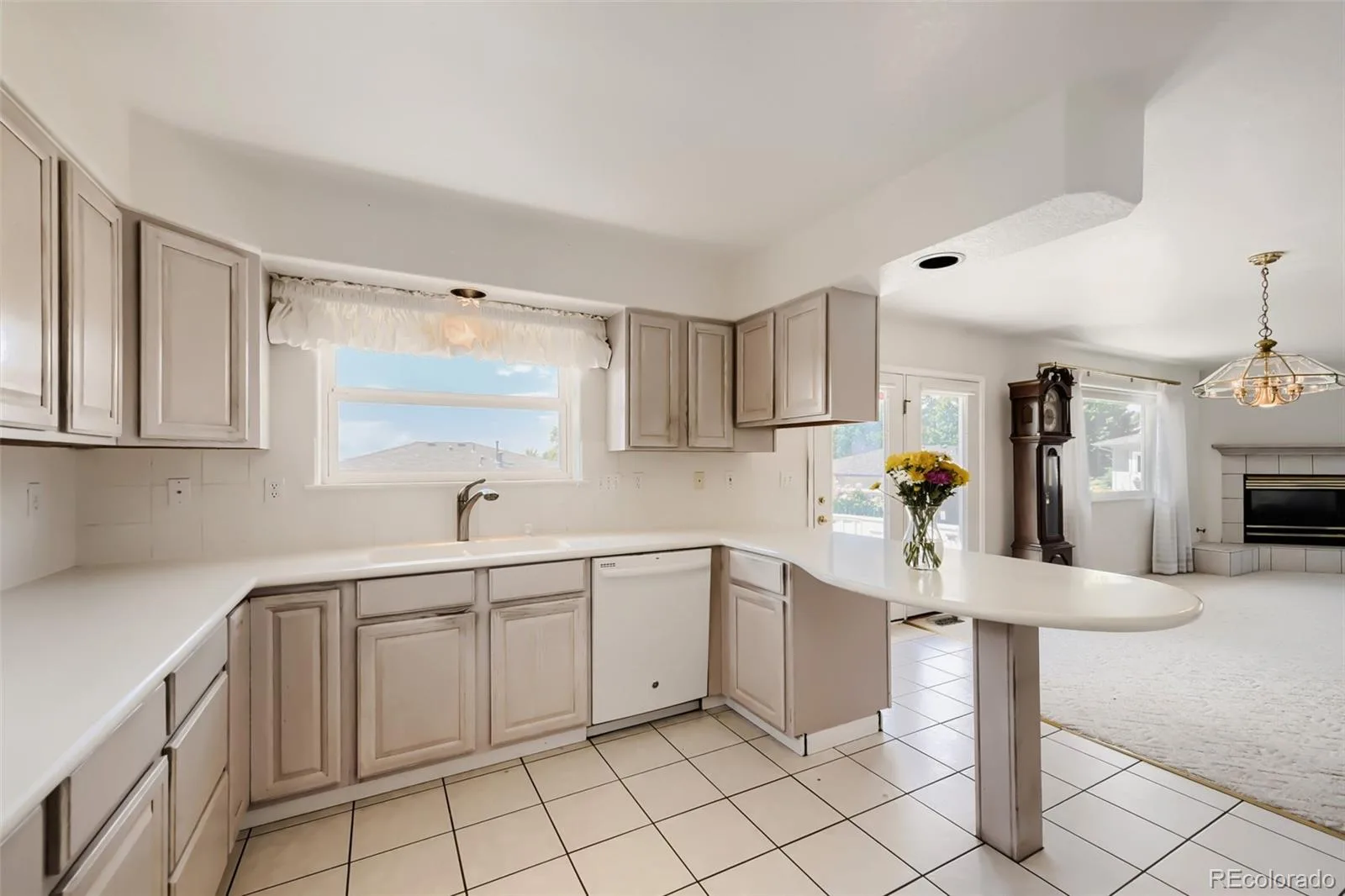15 Carla Circle Broomfield CO 80020 | MLS #REC7318850 08172026193601 1600 15