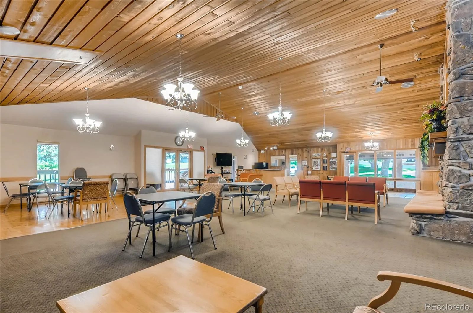 15 Carla Circle Broomfield CO 80020 | MLS #REC7318850 08172026193601 1600 40