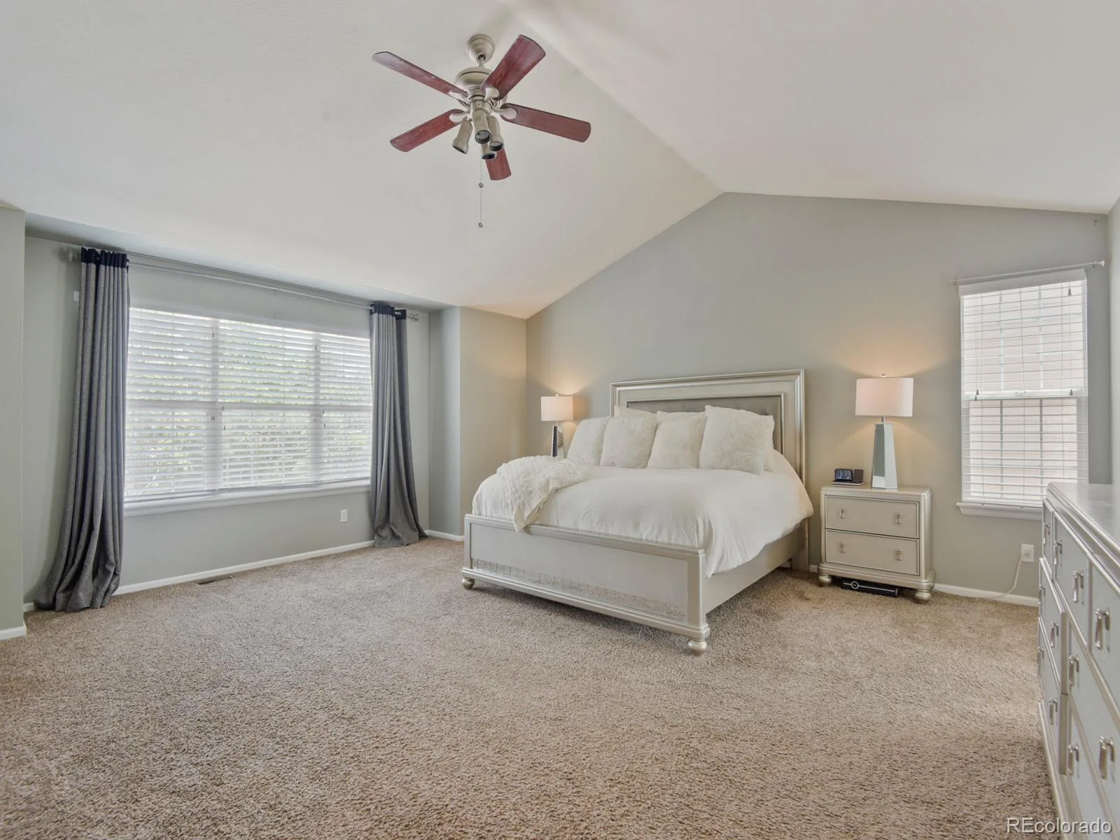 5957 S Helena Street Centennial CO 80016 MLS #REC7319832 06122026173611 1600 10