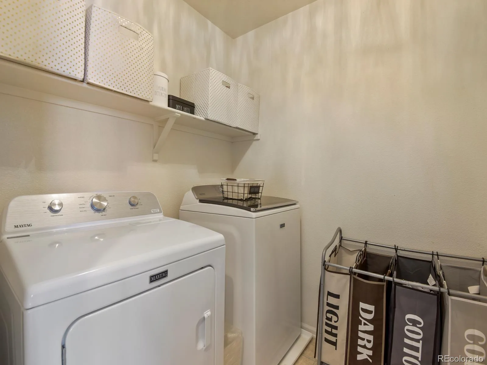 5957 S Helena Street Centennial CO 80016 MLS #REC7319832 06122026173611 1600 20