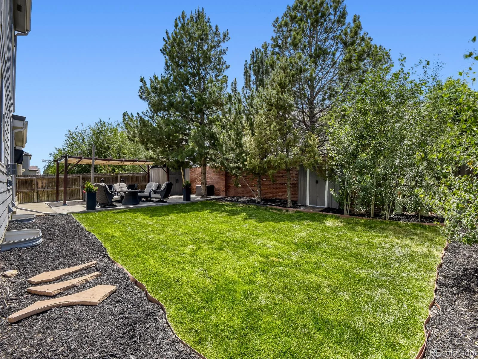 5957 S Helena Street Centennial CO 80016 MLS #REC7319832 06122026173611 1600 26