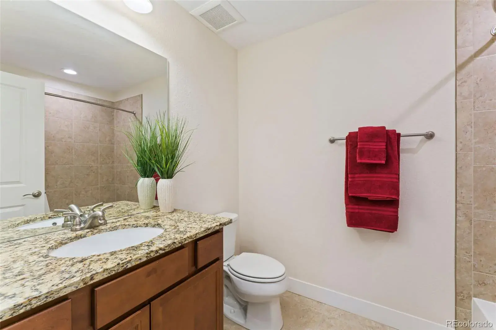 671 Robert Street Longmont CO 80503 | MLS #REC7321373 03062026213247 1600 16