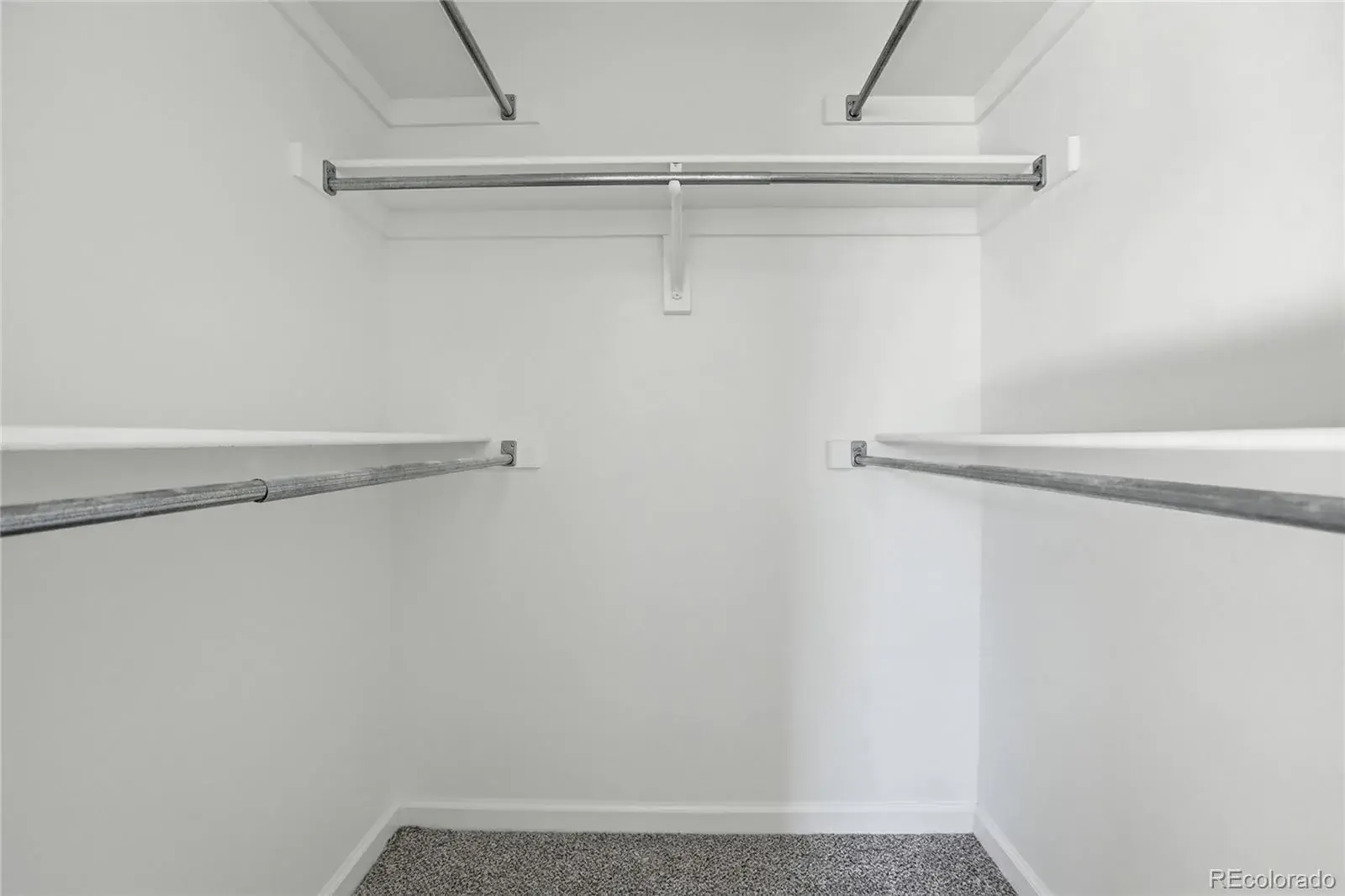 01222026233445 1600 21