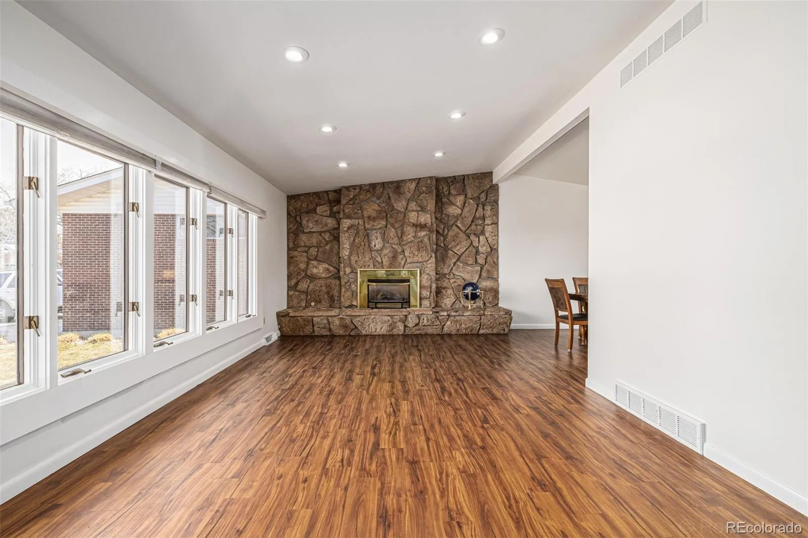 529 S Magnolia Lane Denver CO 80224 MLS #REC7321952 05232026102714 1600 15