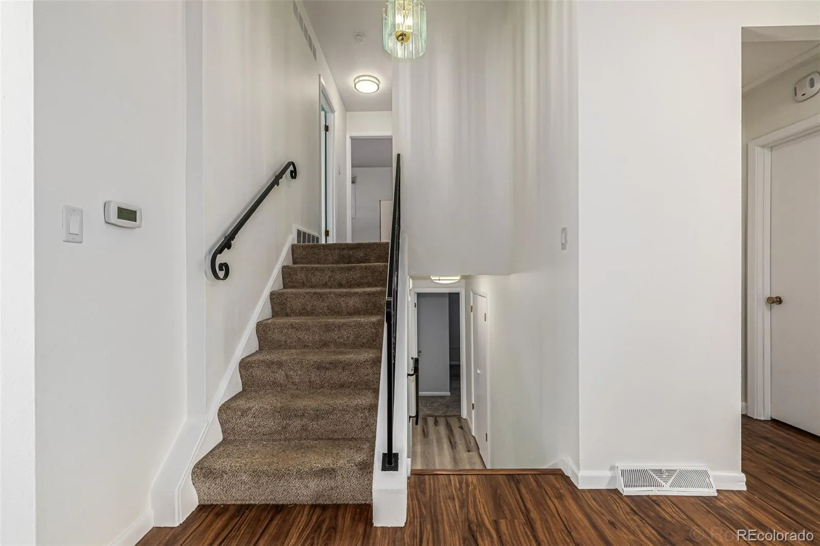 529 S Magnolia Lane Denver CO 80224 MLS #REC7321952 05232026102714 1600 16