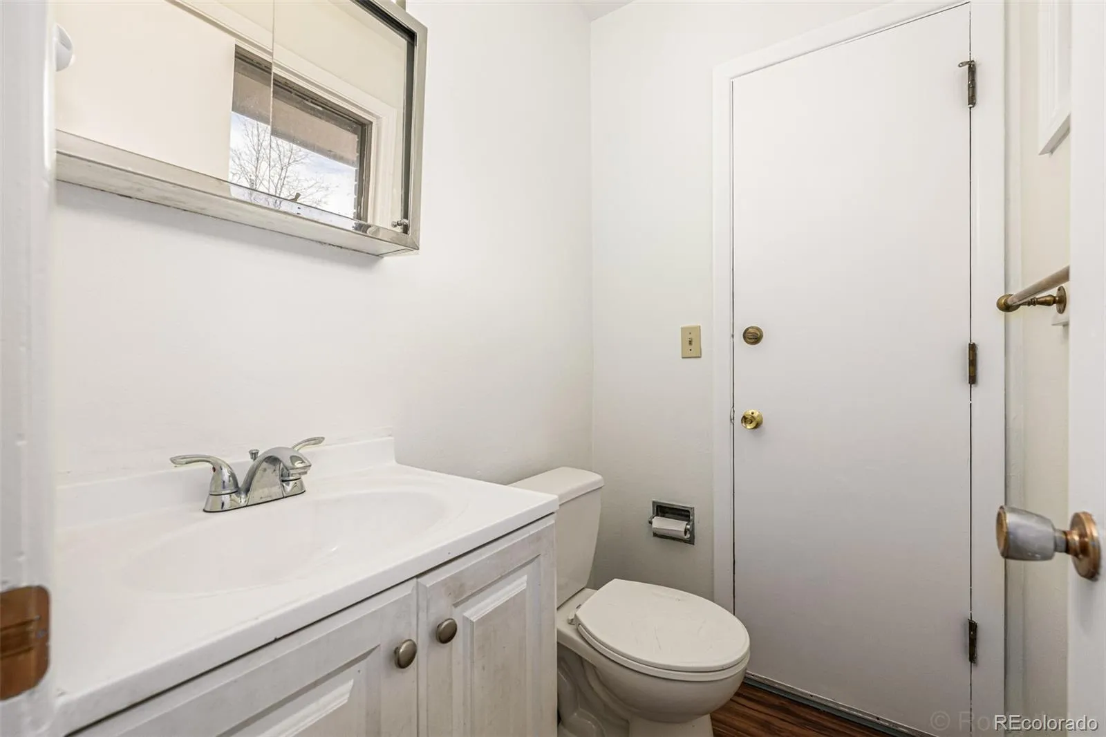 529 S Magnolia Lane Denver CO 80224 MLS #REC7321952 05232026102714 1600 28