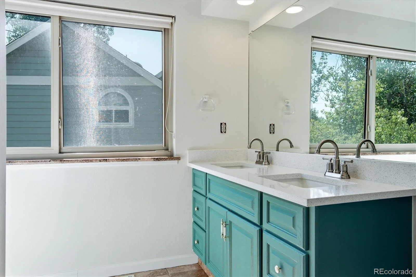 12439 W 84th Drive Arvada CO 80005 | MLS #REC7322912 08282026223004 1600 28
