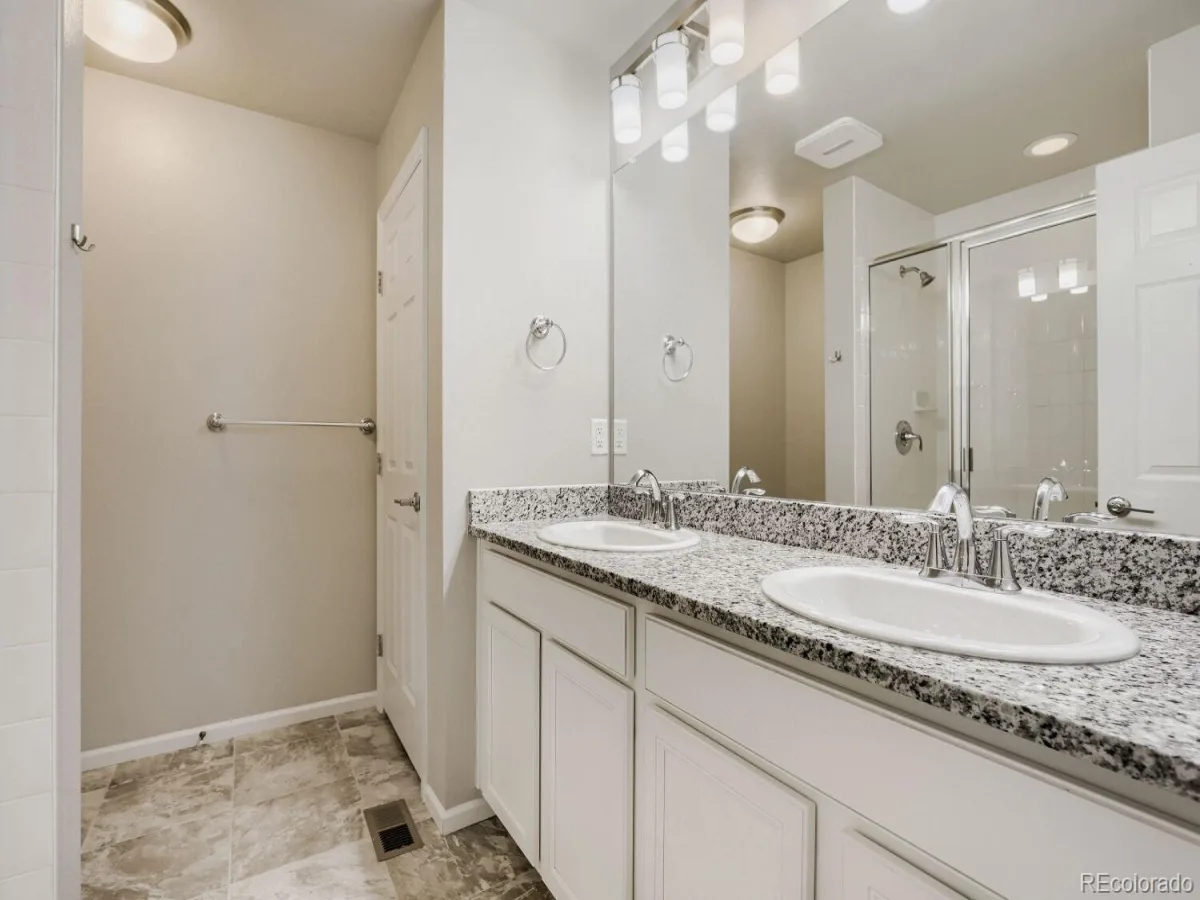 6504 N Biscay Street Denver CO 80249 | MLS #REC7322933 08212026161424 1200 15