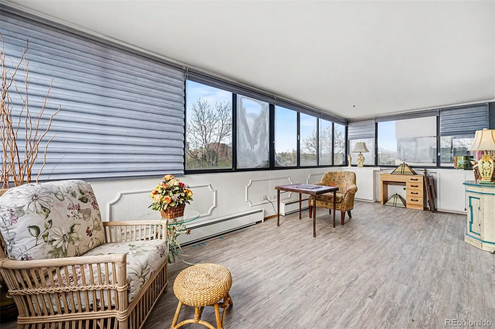 04112026031904 1600 3