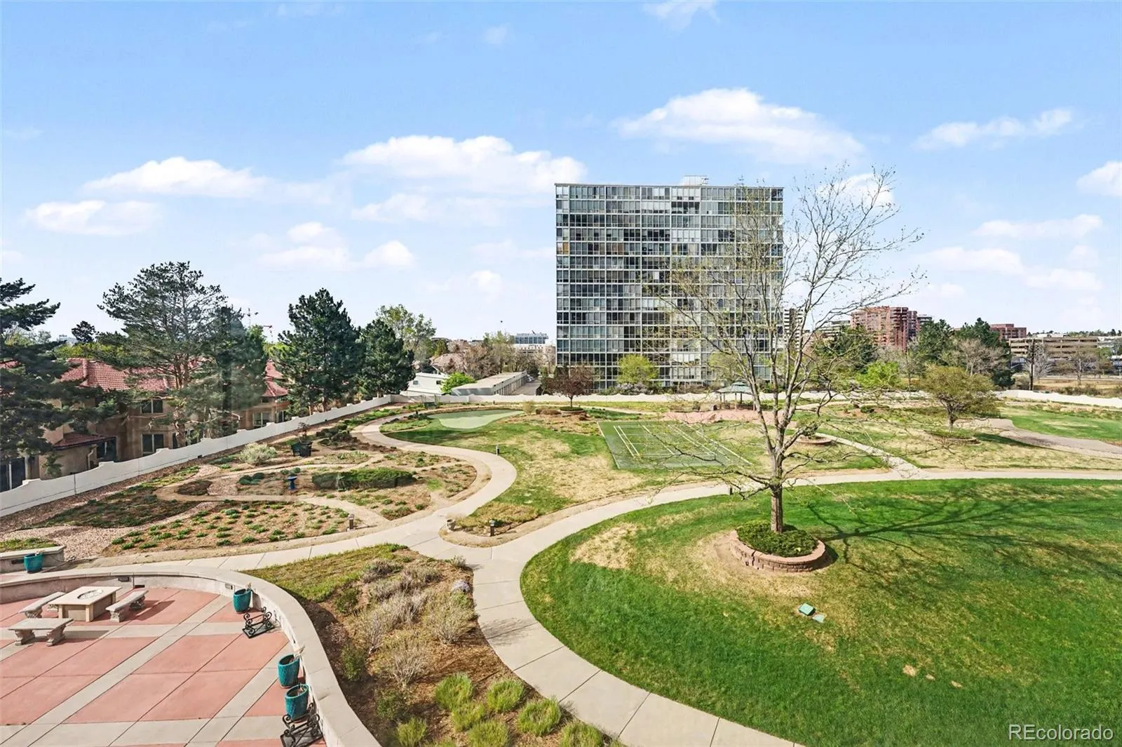 04112026031904 1600 4