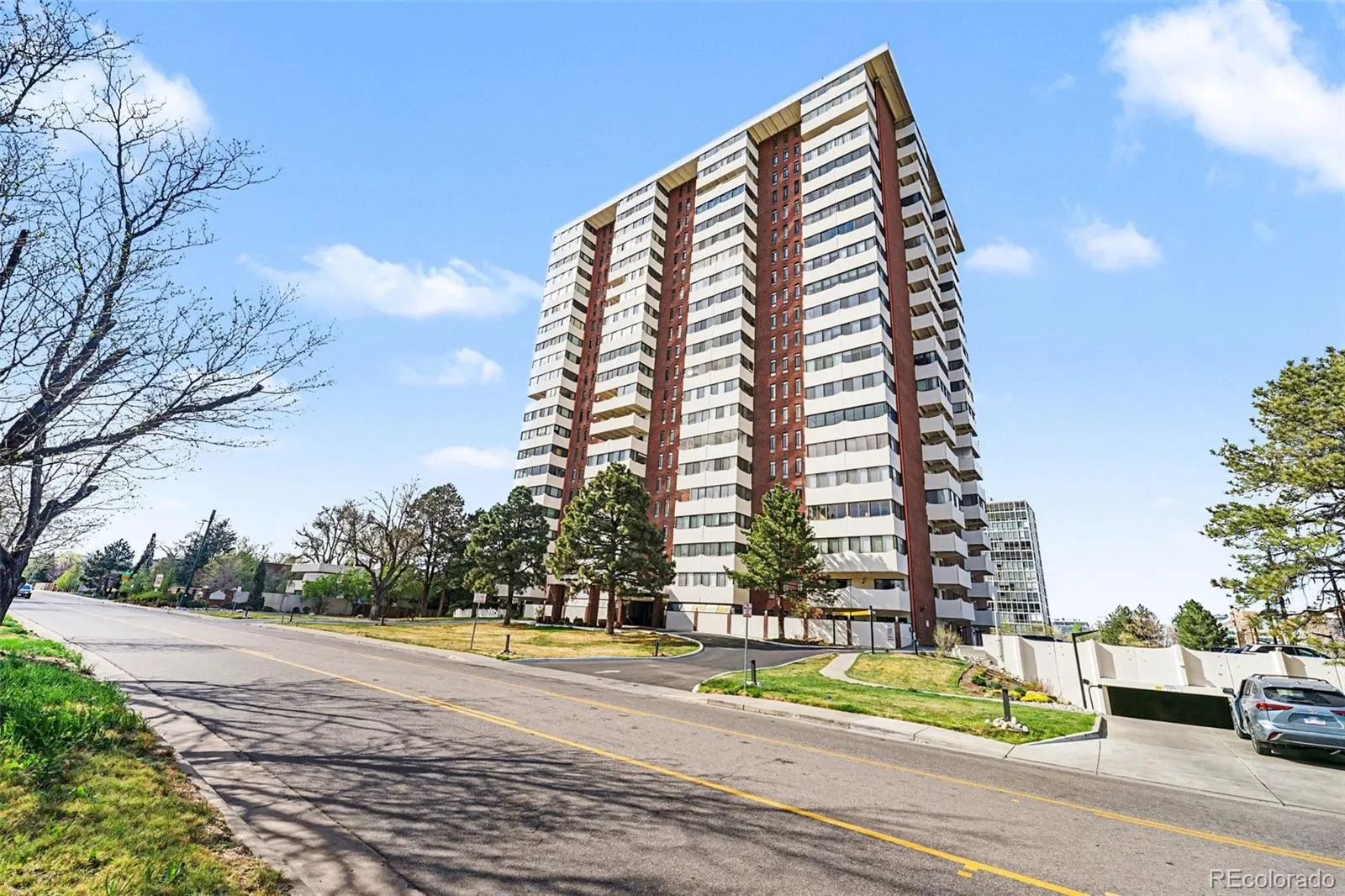 04112026031904 1600 8