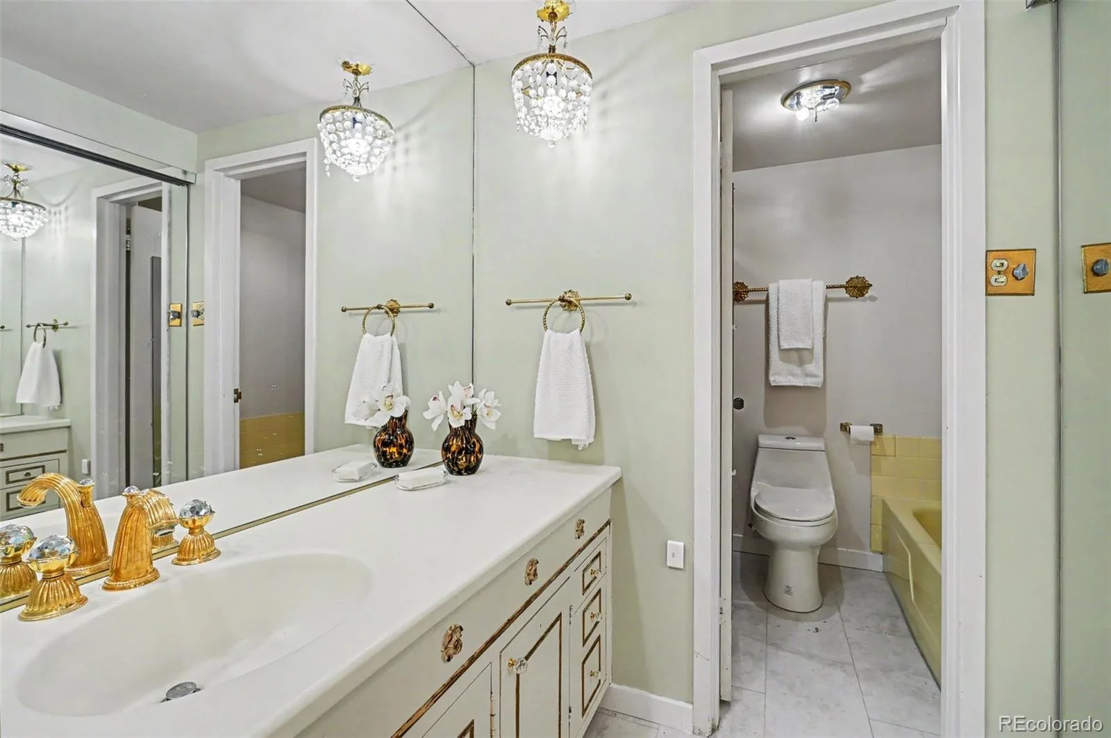 3131 E Alameda Avenue #301 Denver CO 80209 MLS #REC7323539 06052026064132 1600 7