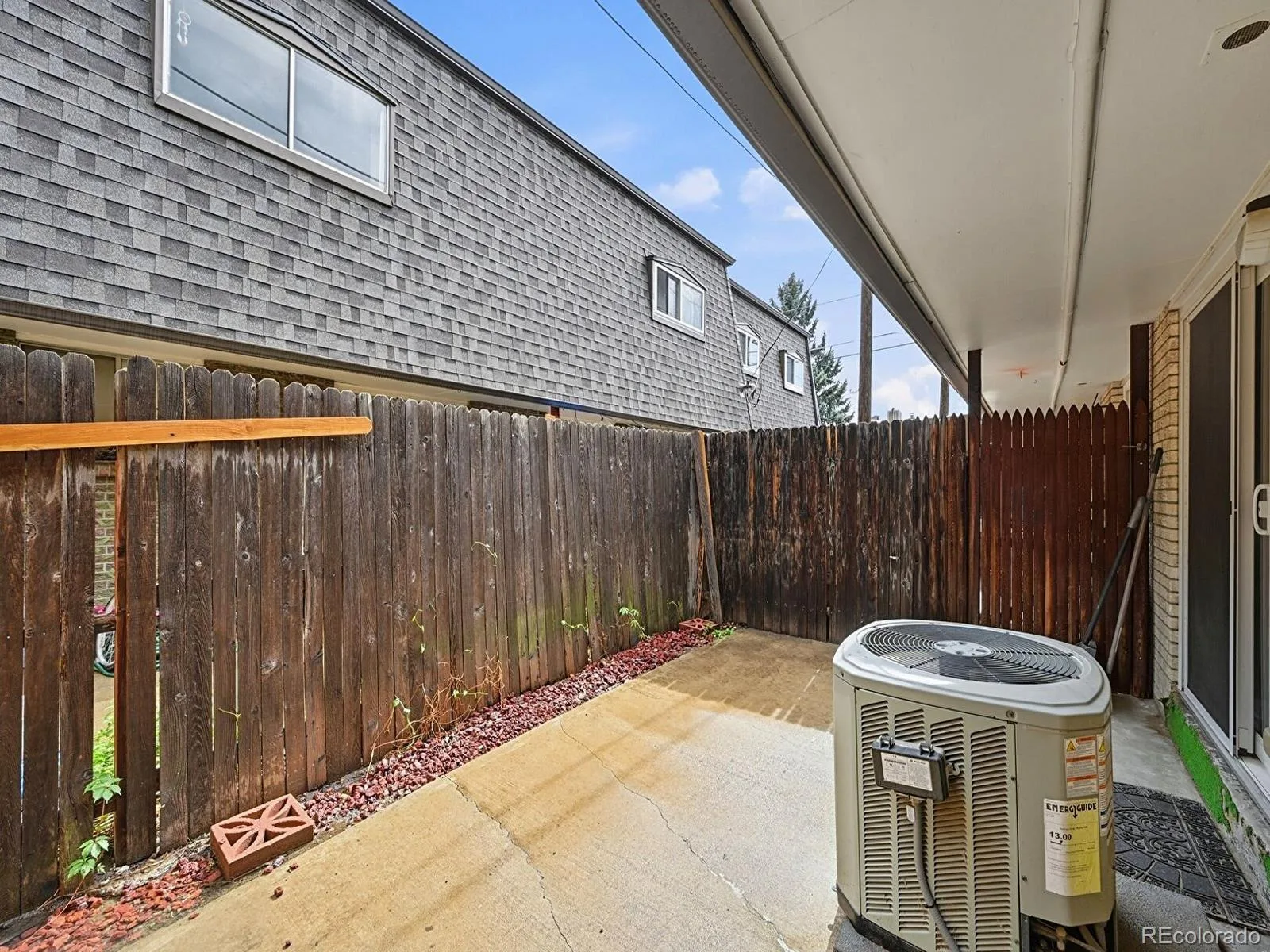 11454 W 17th Place Lakewood CO 80215 | MLS #REC7323597 07032026160754 1600 25