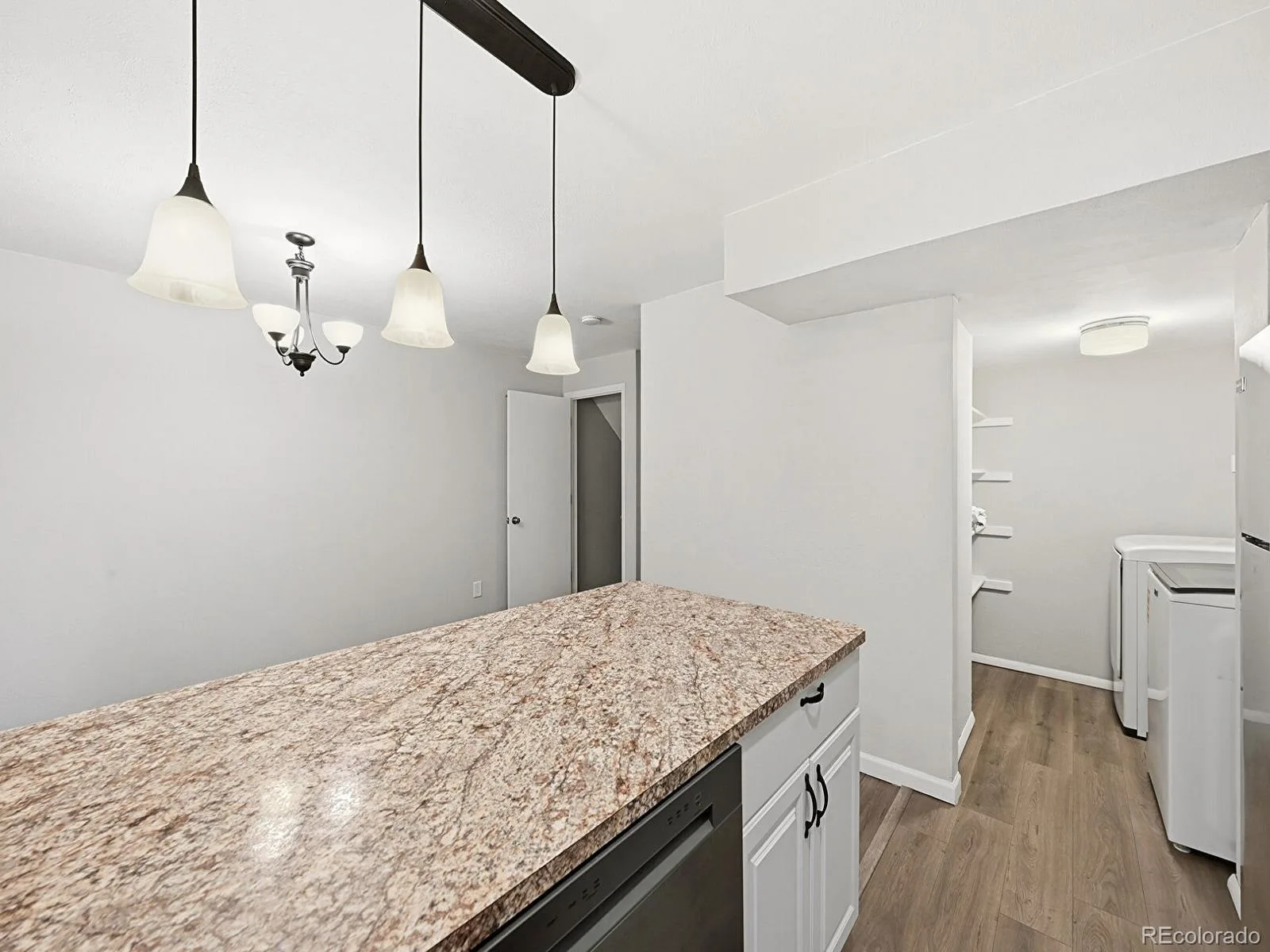 11454 W 17th Place Lakewood CO 80215 | MLS #REC7323597 07032026160754 1600 9