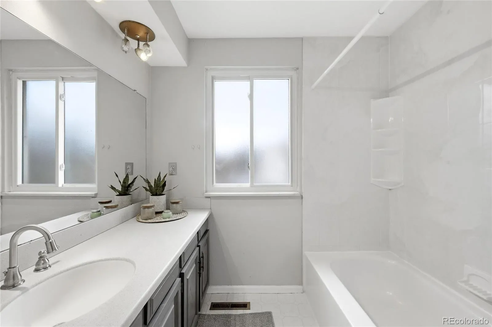 03262026161306 1600 11