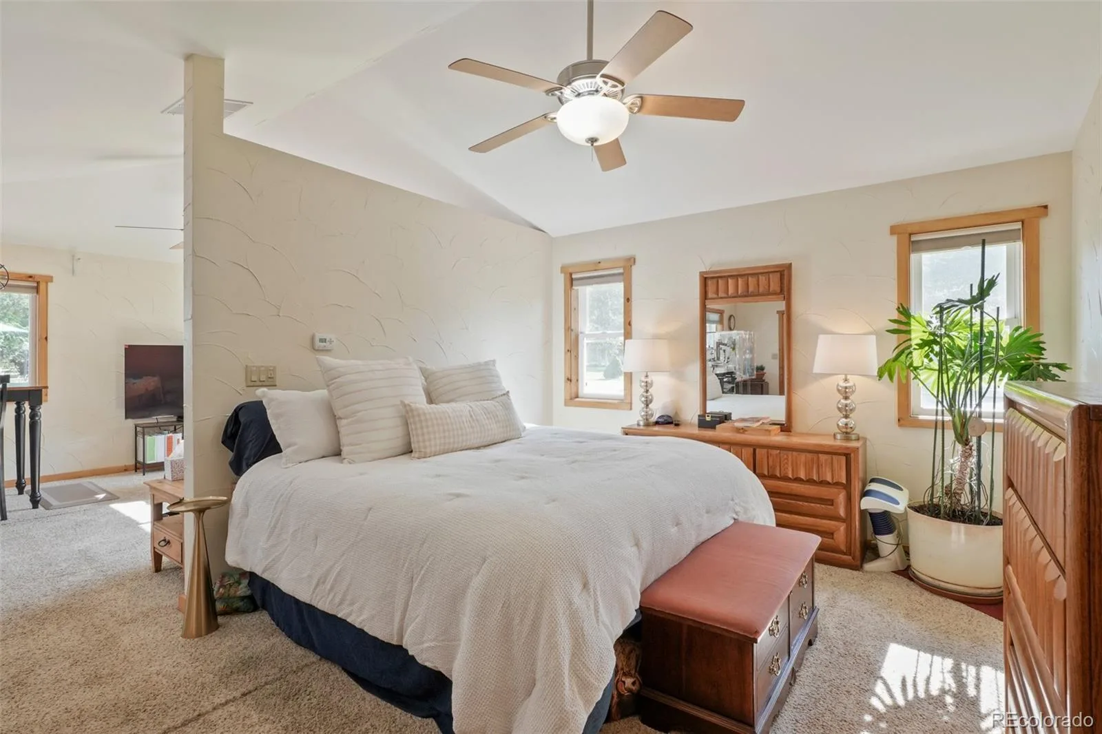 450 Garland Street Lakewood CO 80226 MLS #REC7324373 07022026011644 1600 19