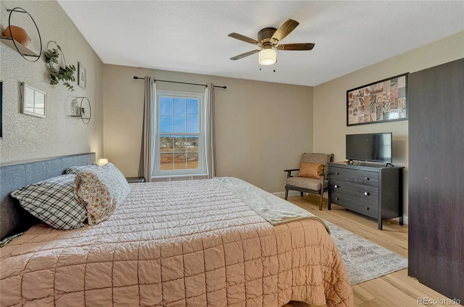 1662 S Idalia Circle #J Aurora CO 80017 | MLS #REC7324854 03132026230739 1600 4