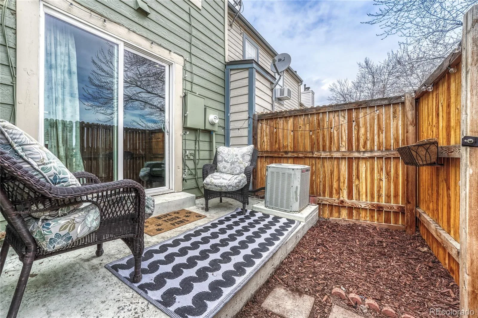 1662 S Idalia Circle #J Aurora CO 80017 | MLS #REC7324854 09182026005028 1600 28