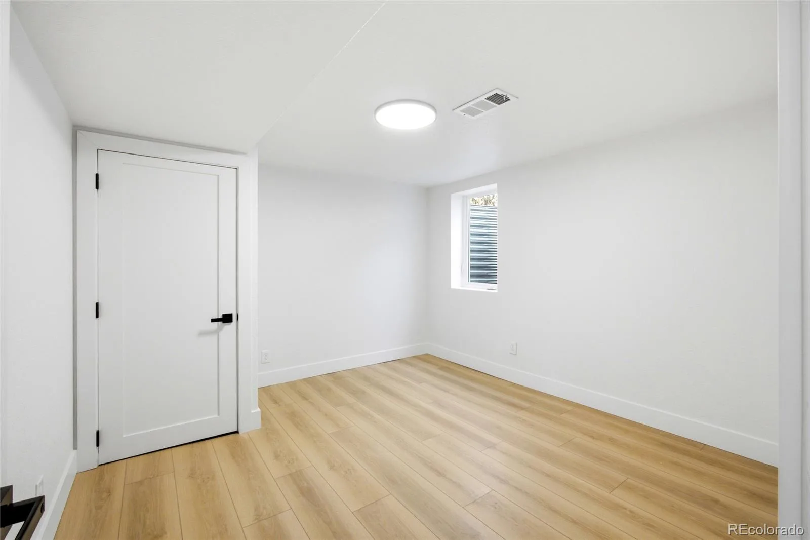 5955 W 7th Avenue Denver CO 80214 | MLS #REC7325710 07182026161400 1600 27