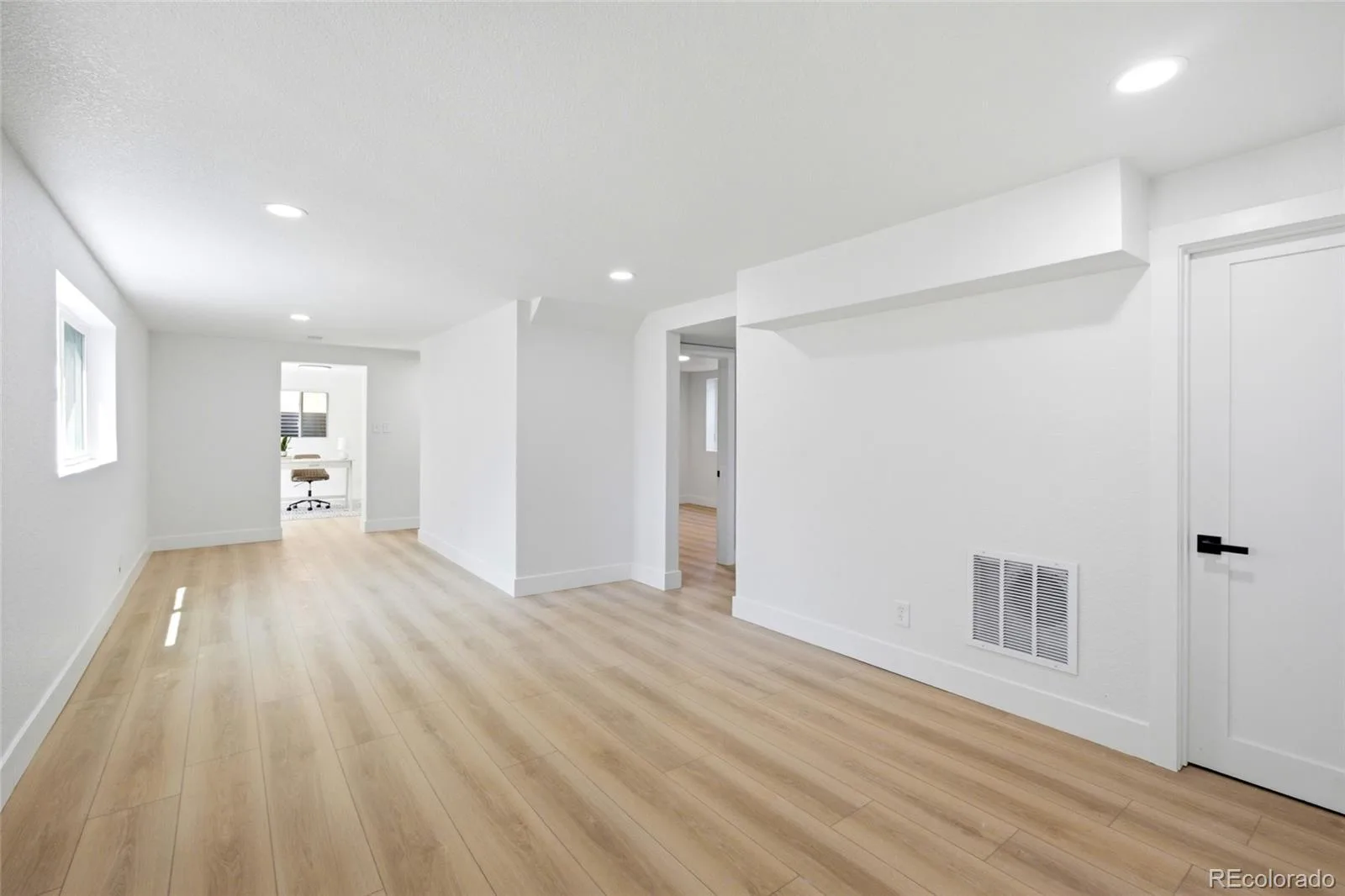 5955 W 7th Avenue Denver CO 80214 | MLS #REC7325710 07182026161400 1600 28