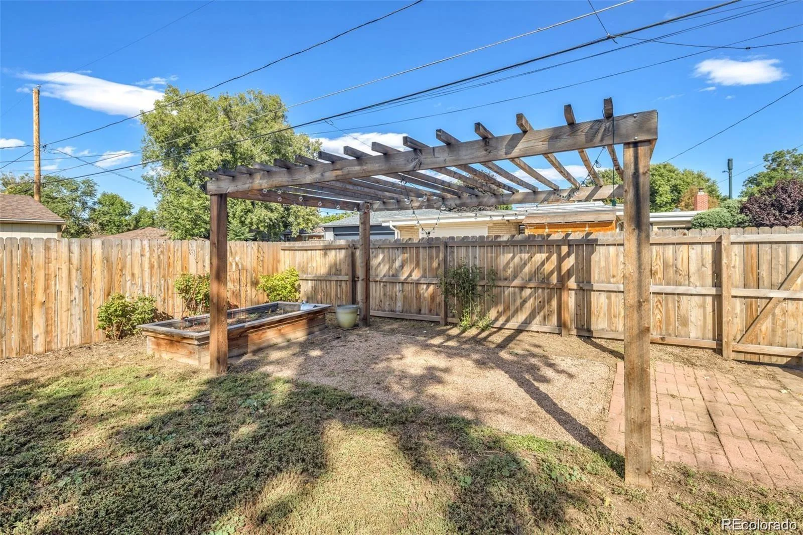 3300 Bellaire Street Denver CO 80207 | MLS #REC7328231 08262026210349 1600 13