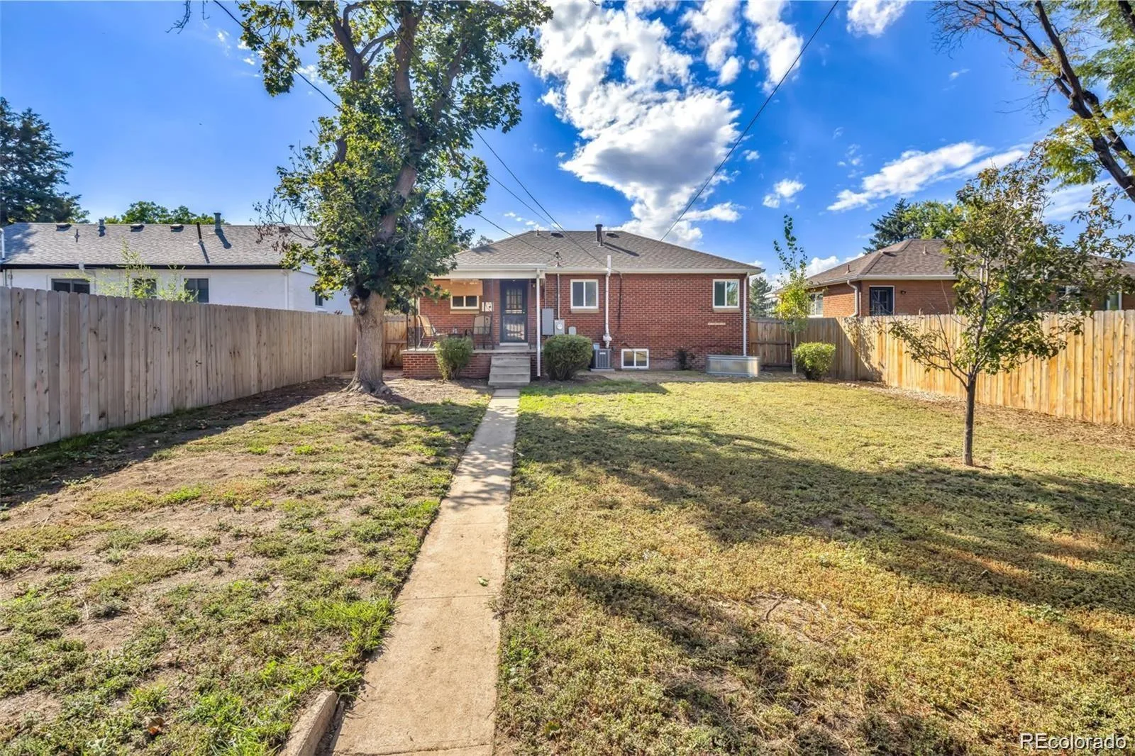 3300 Bellaire Street Denver CO 80207 | MLS #REC7328231 08262026210349 1600 25