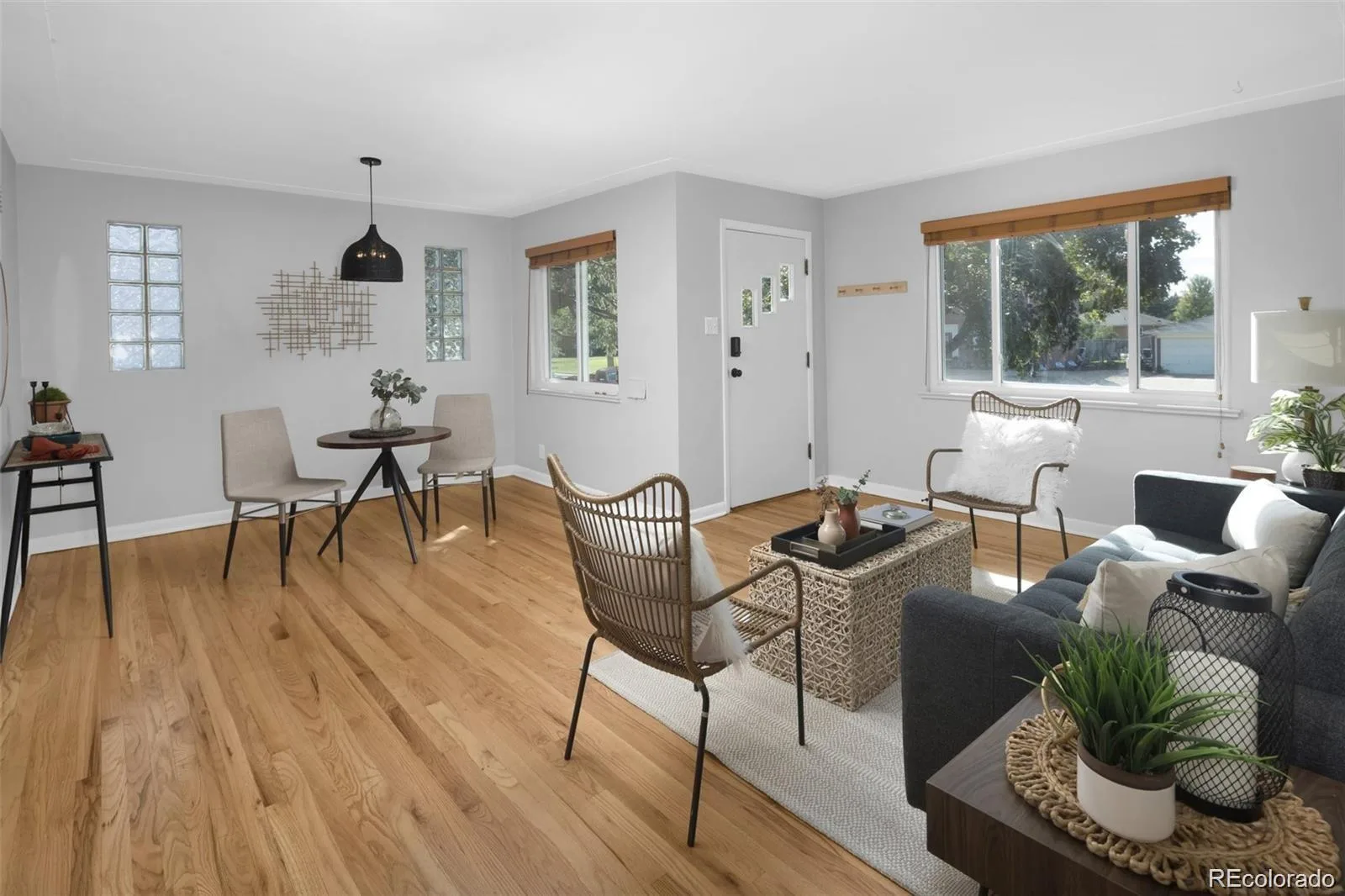 3300 Bellaire Street Denver CO 80207 | MLS #REC7328231 08262026210349 1600 44