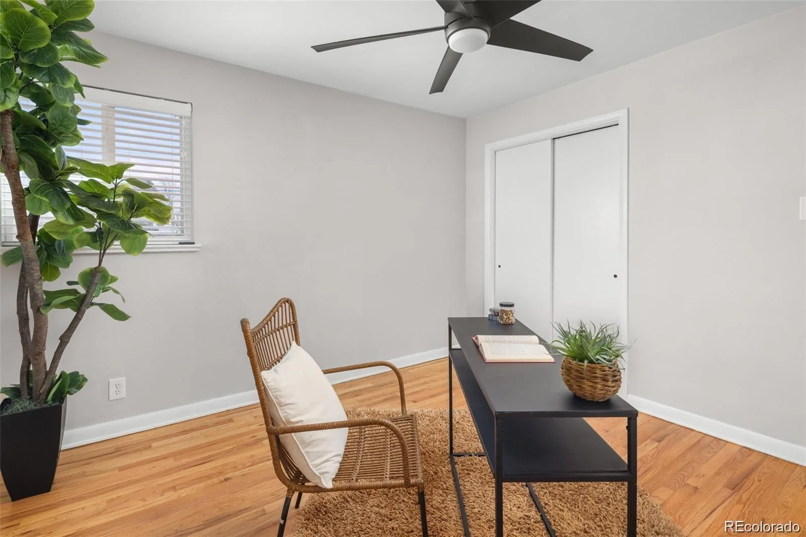 3300 Bellaire Street Denver CO 80207 | MLS #REC7328231 08262026210349 1600 6