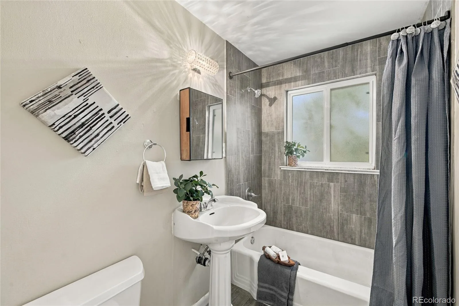3300 Bellaire Street Denver CO 80207 | MLS #REC7328231 10012026215803 1600 14
