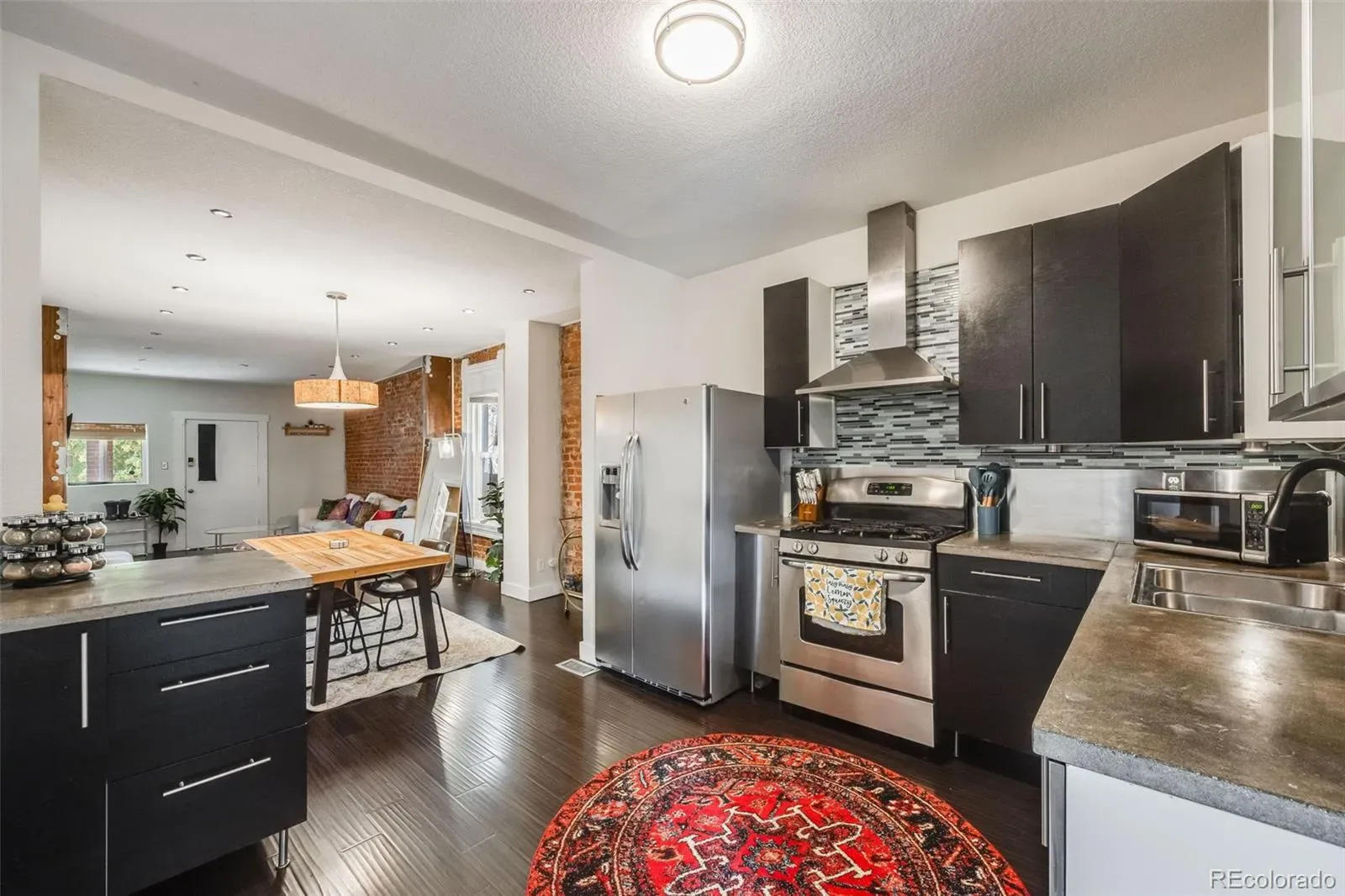 03102026221519 1600 10